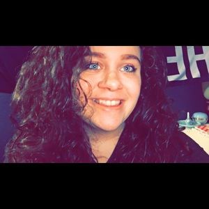 Meet your Posher, Jasmine